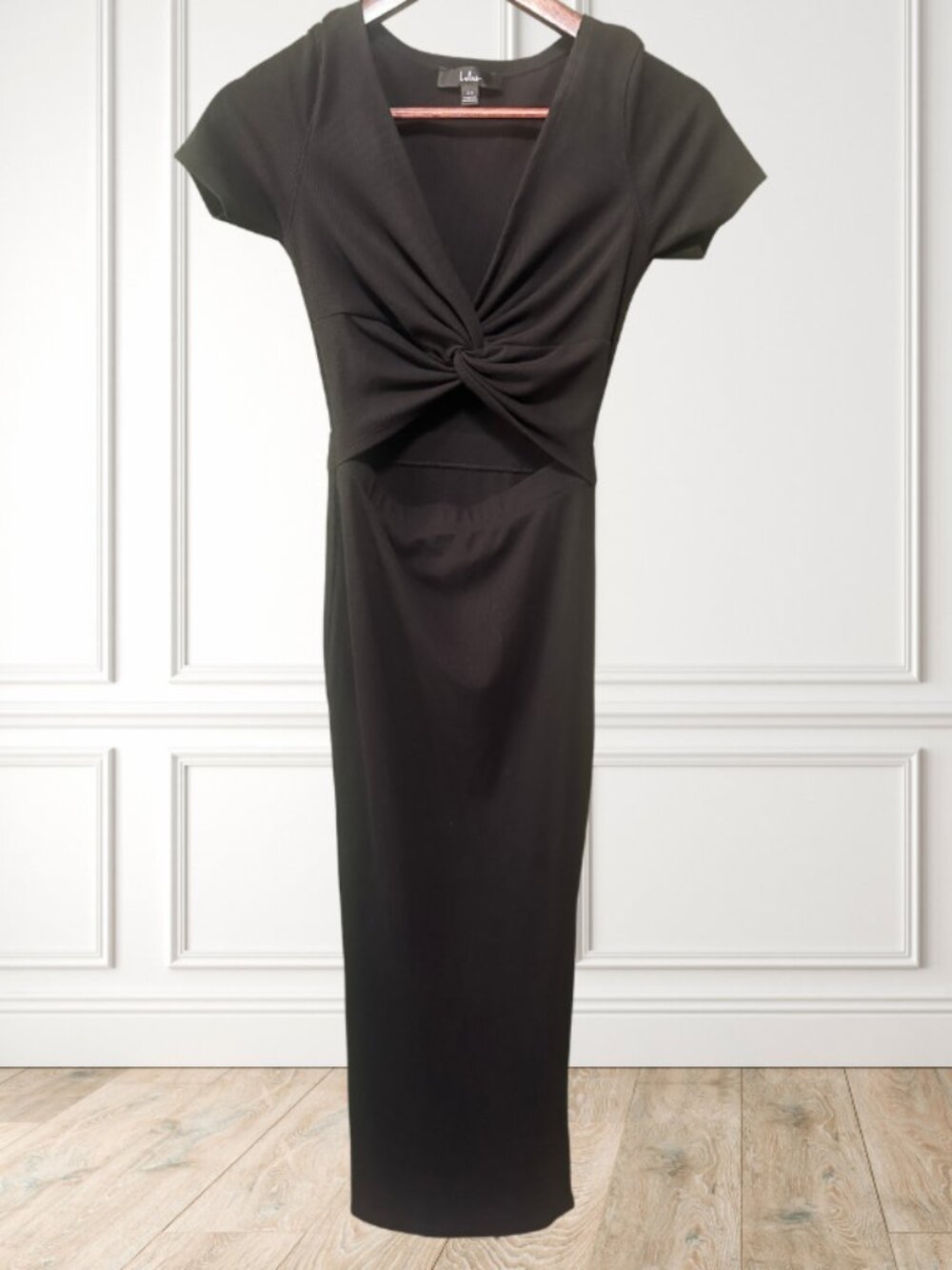 Lulus Black Twist Front Cutout Maxi Dress Size XS